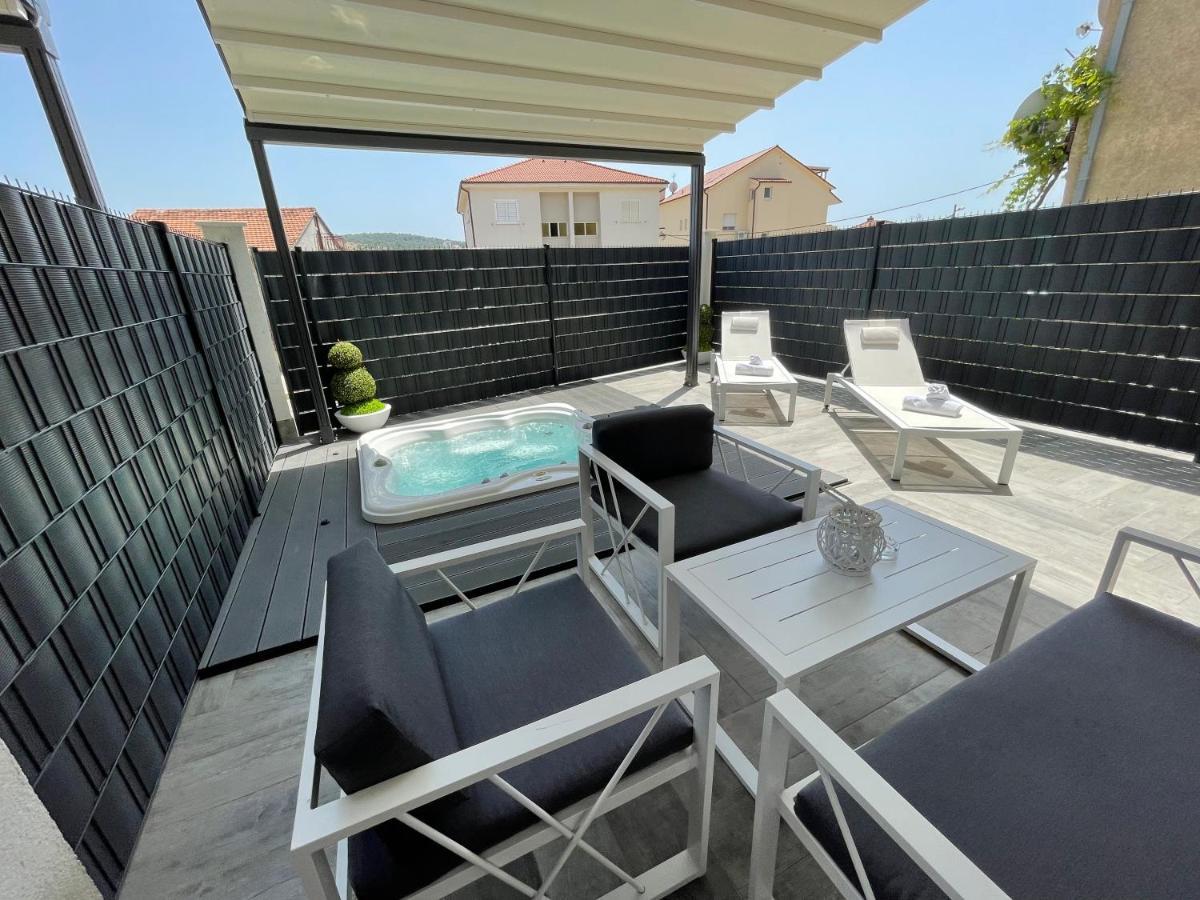 Appartement Sky Garden Trogir Extérieur photo